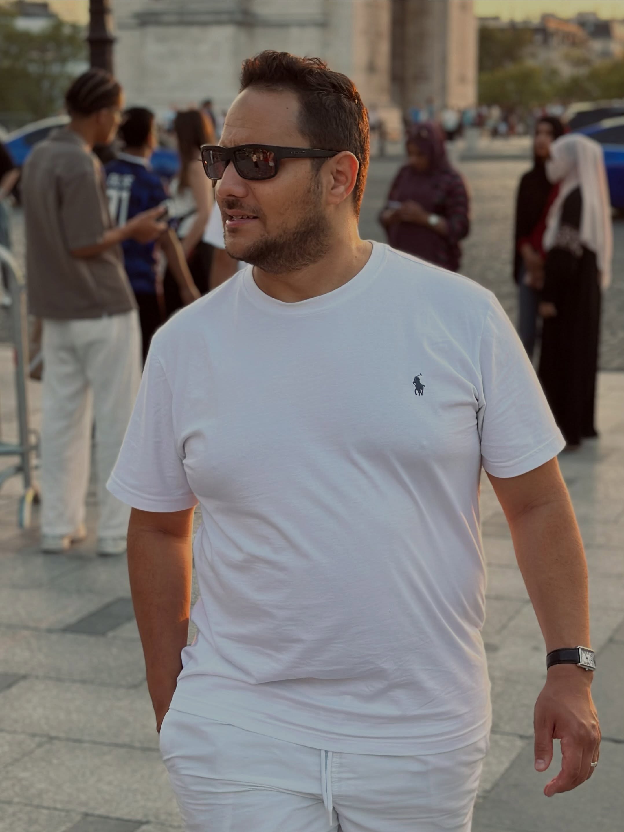 Mohamed 'Simo' Dahed in pilot uniform
